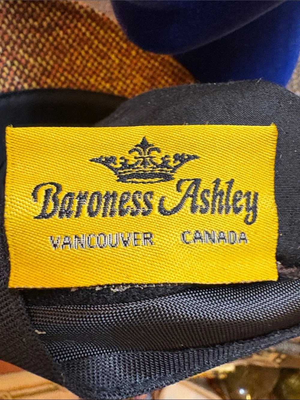 Vintage Ladies Wool Hat “Baroness Ashley”